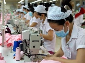 CẦN TUYỂN 20 NỮ LÀM MAY MẶC